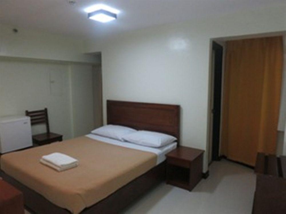 Reddoorz Near Sm Puerto Princesa Zewnętrze zdjęcie