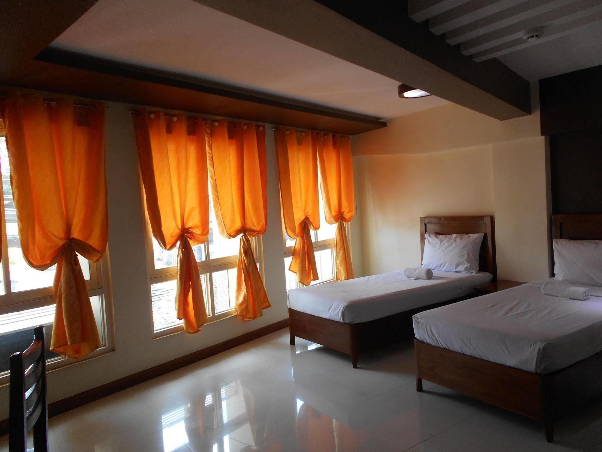 Reddoorz Near Sm Puerto Princesa Zewnętrze zdjęcie